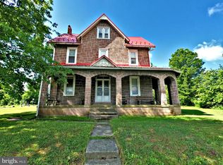 10 Old River Rd, Birdsboro, PA 19508