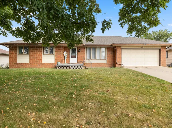 110 Lynwood Dr, Huxley, IA 50124