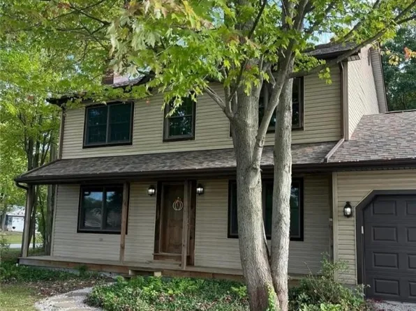 308 Beverly Dr, Jefferson, OH 44047