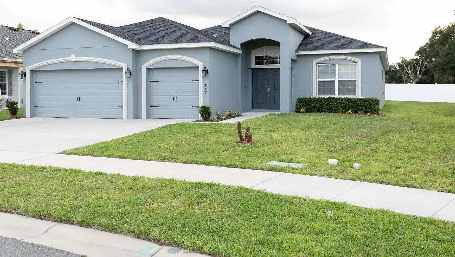 4 bed, 3.0 bath, 2310 sqft, $2,495 — Photo 4