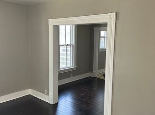 928 Sumner St, Lincoln, NE 68502