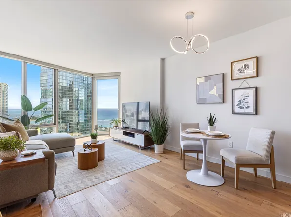 1001 Queen St #2504, Honolulu, HI 96814