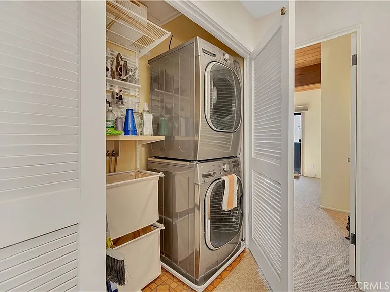 335 Cypress Dr — Photo 11