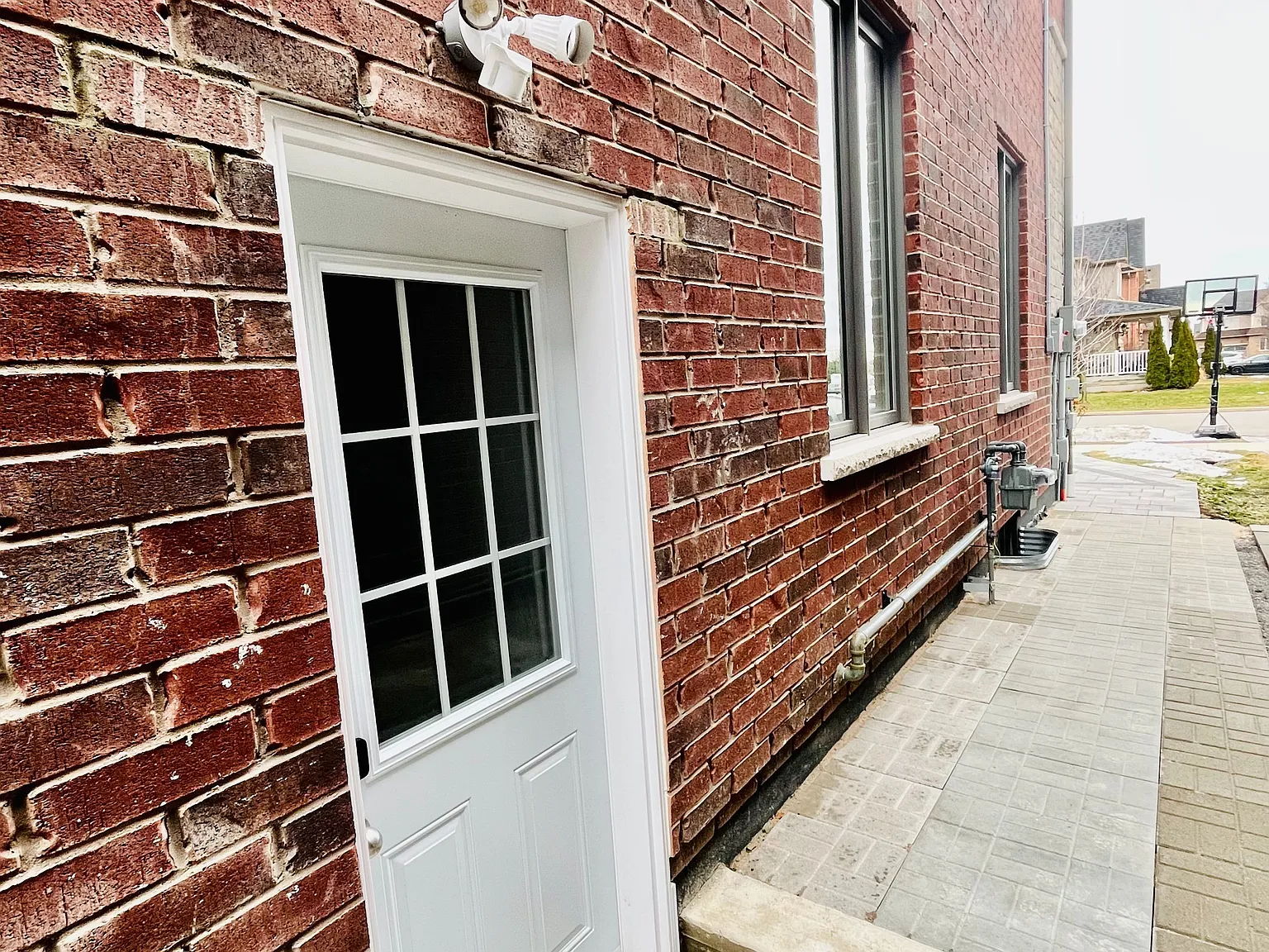 2 bed, $1,999 — Photo 2