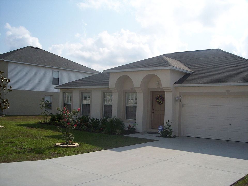 832 Sun Ridge Village Drive