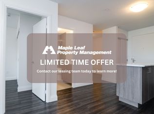 7 Walmer Rd #1DEN, Toronto, ON M5R 2W8