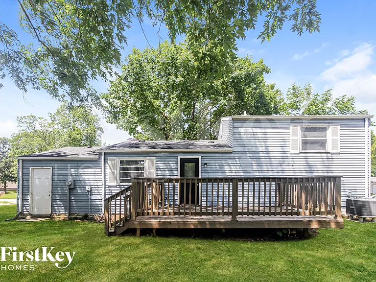 5717 Hacienda Ct — Photo 16