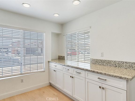 4th image of 1346 Lilac Ridge Dr