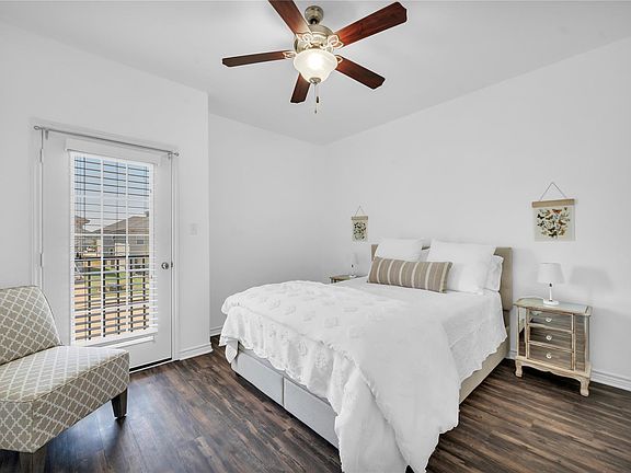 4th image of 3431 Summerway Dr