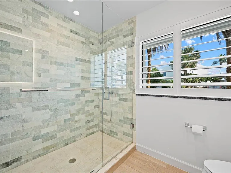 48 Ocean Dr — Photo 19