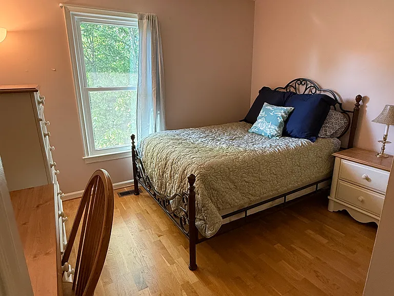 338 Westfield Rd — Photo 5