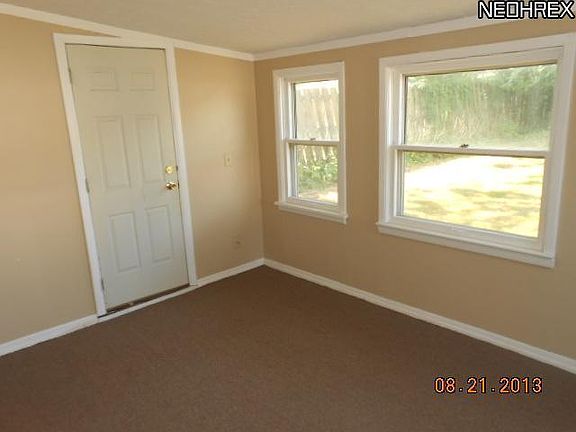 4th image of 9967 Newkirk Dr