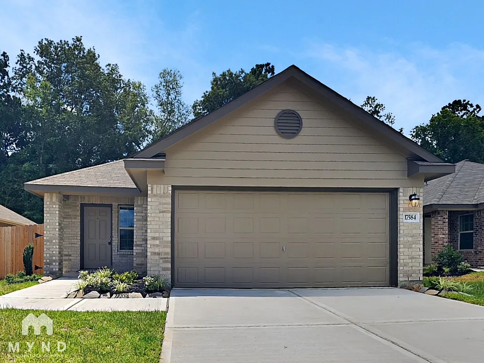 17584 Rosewood Manor Ln