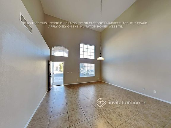4th image of 557 Leap Frog Ave