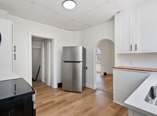348-350 Wyoming St, Pittsburgh, PA 15211