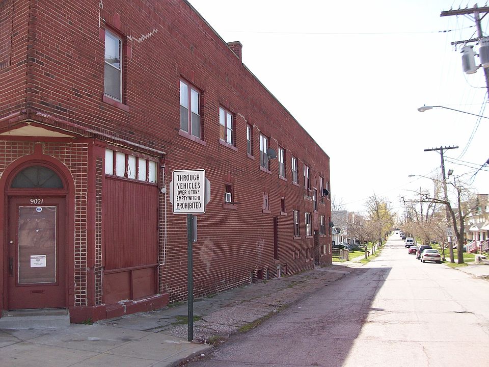 1st image of 9019 Denison Ave