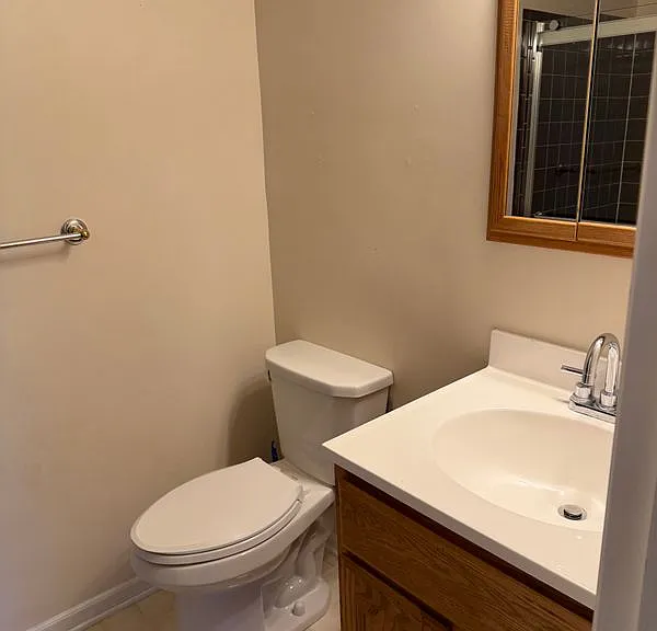 706 Bismark Way — Photo 7