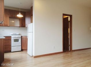113 Kent St, Brooklyn, NY 11222