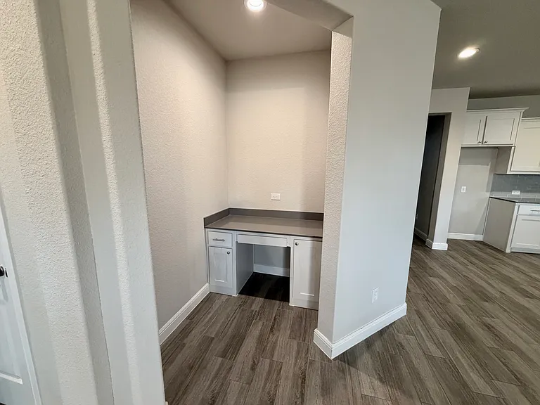 2340 Goodnight Ranch Dr — Photo 25