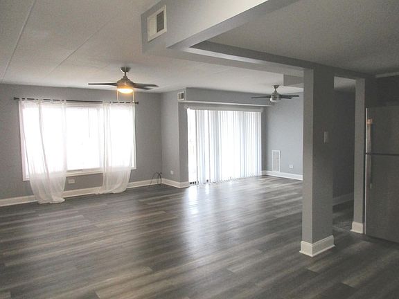 5th image of 8820 S Mobile Ave