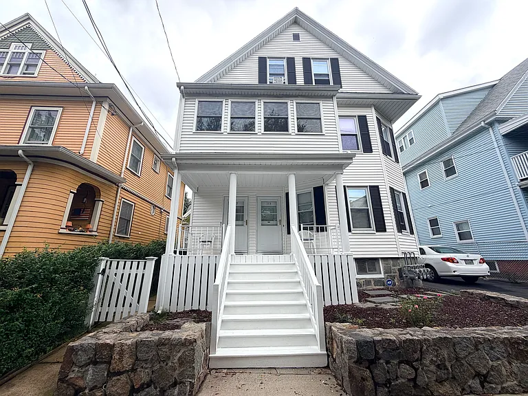 117 Rogers Ave #3 — Photo 24