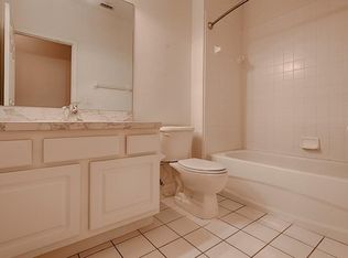 6123 Parkside Meadow Dr, Tampa, FL 33625