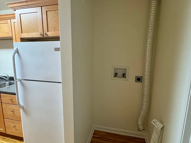 31 Sumner Ln #C — Photo 12