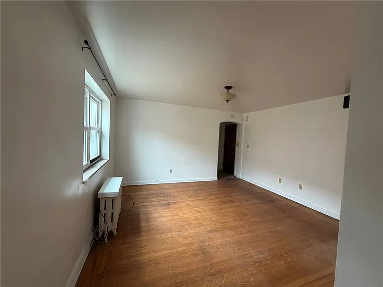 5839 Darlington Rd #4 — Photo 8