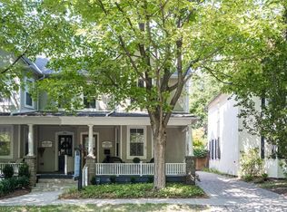 297 William St, Oakville, ON L6J1E5