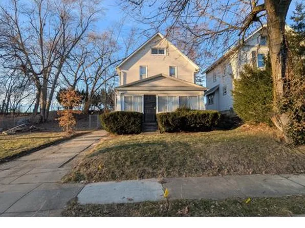 267 W Long St, Akron, OH 44301