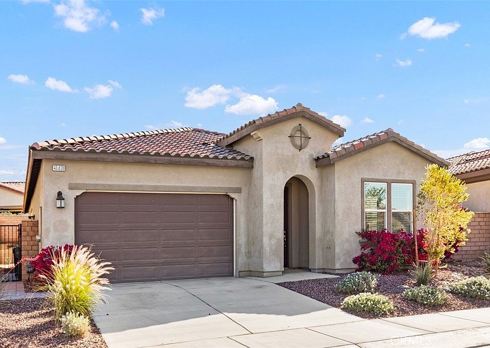 1st image of 43626 Brovello Dr