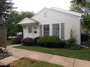 2758 Glenbridge Ct, Ann Arbor, MI