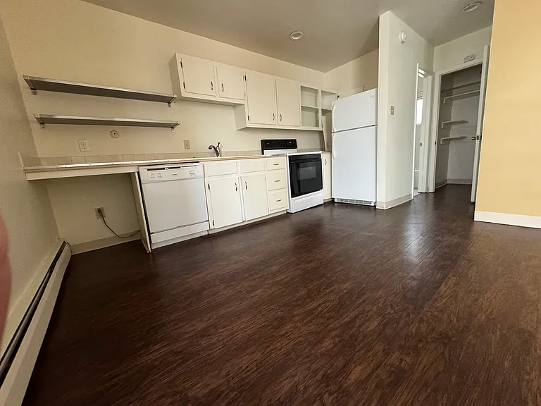 1812 Canyon Blvd #1B — Photo 4