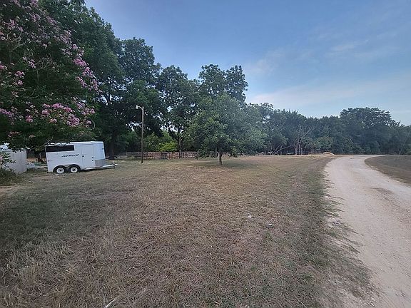 2nd image of 161 Private Road 1156