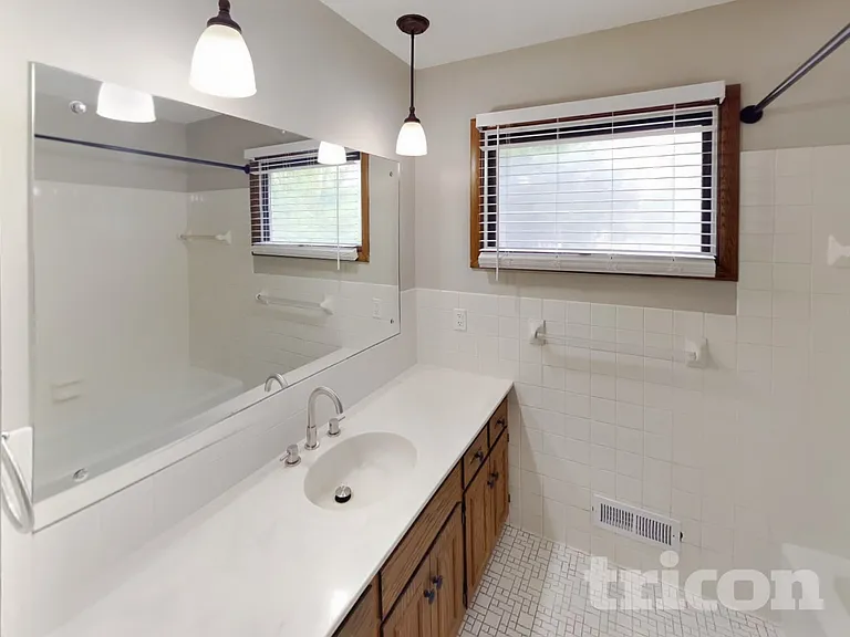 3301 Skyview Dr — Photo 15