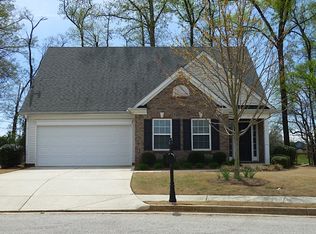 42 Pinewood Dr, Jefferson, GA 30549