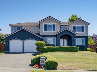 2116 Davis Ct NE, Tacoma, WA 98422