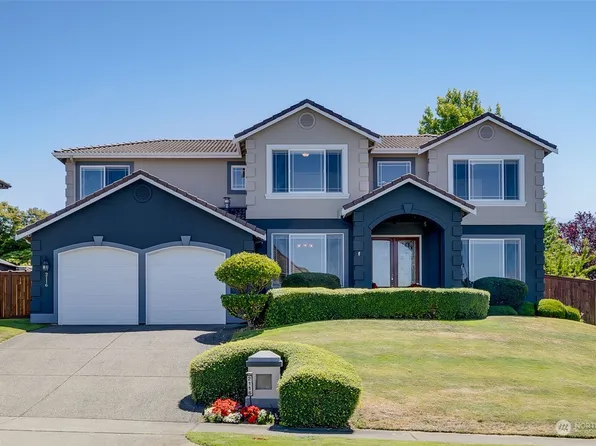 2116 Davis Court NE, Tacoma, WA 98422