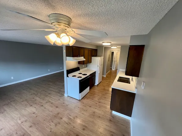180 SE 3rd St #A, Clatskanie, OR 97016