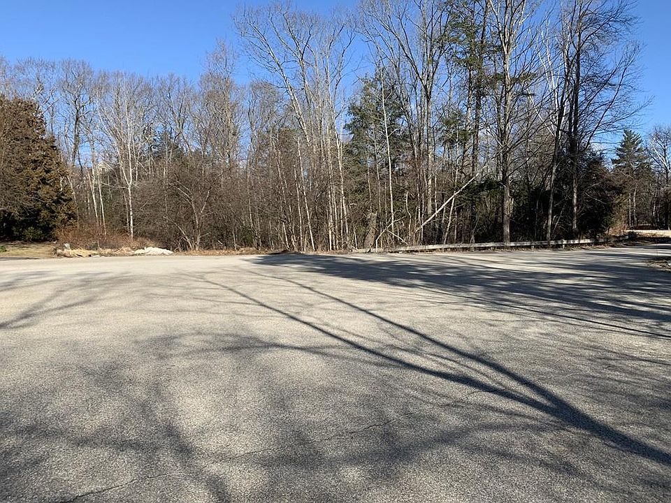 2nd image of 9 Kates Ln
