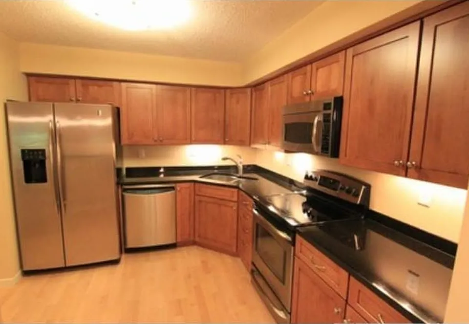 4550 Minnetonka Blvd #104