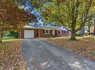 312 Corbin Dr, Newport News, VA 23606