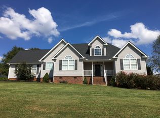 309 Crowfield Dr, Liberty, SC 29657