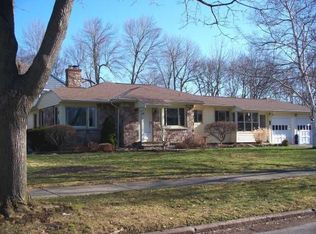 10 Meredith Ave, Rochester, NY 14618