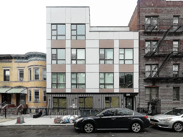 254 E 28th St #3E — Photo 9