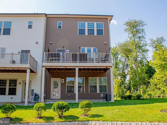 2nd image of 62 Mulligan Ct