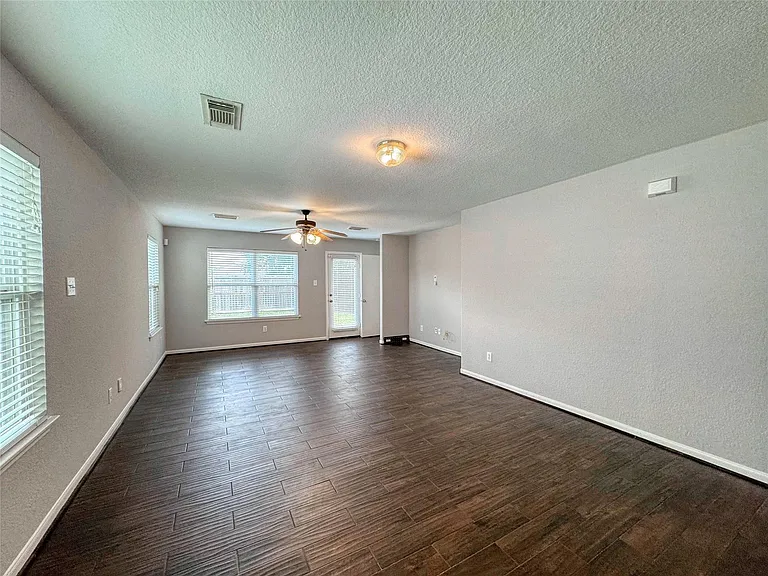 13327 Belvedere Park Ct — Photo 17