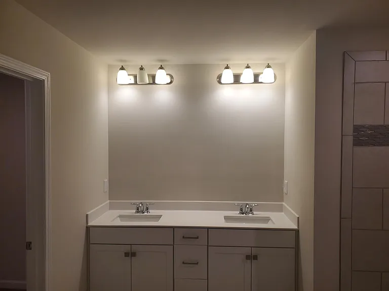 321 Diversity Way — Photo 5