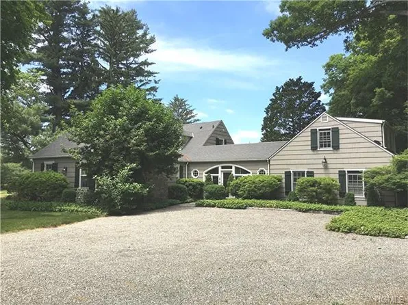 310 Mills Rd, North Salem, NY 10560