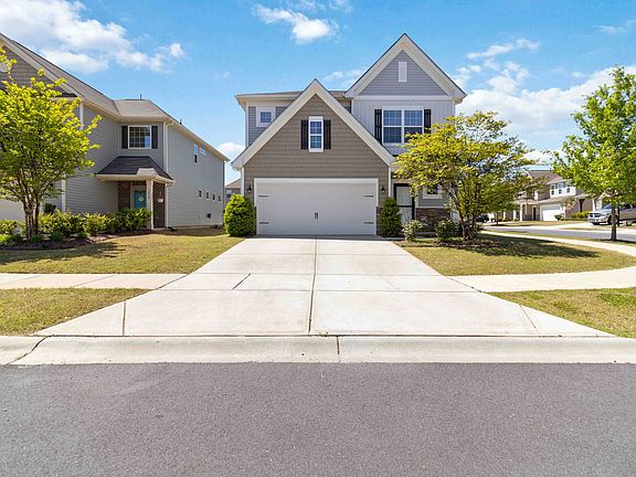 2nd image of 1016 Loggerhead Dr